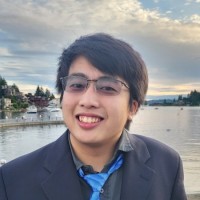 Aron Chau