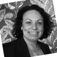 Sandy Volkering-Olsthoorn