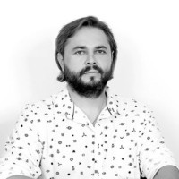 Denis Pivovarov