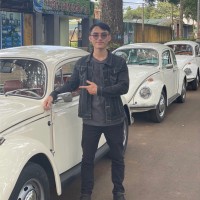 Hieu Le