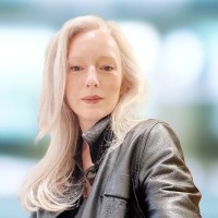 Sarah J Verplancken