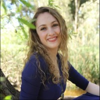 Laura Becker