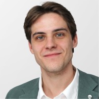 Simon Jung