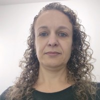 Carla Cristiane Buzzo de Freitas