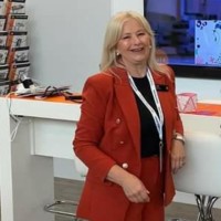 Rosalynd (Roz) Wilton