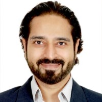 Vivek H Kundnani
