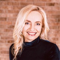 Debra Sharpe, Ra