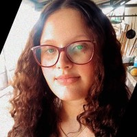 Yasmin Moreira