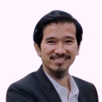 Nguyễn Thanh Thủy _ Henry