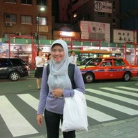 Dwi Ade Handayani Capah