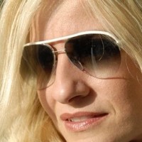 nina dova