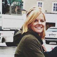 Angela Dean