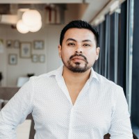 Roberto Aguilar