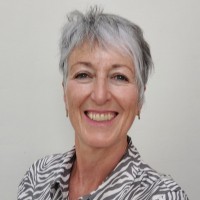 Paula Weir, Mba Mbs