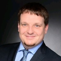 Dr. Sebastian Mangold