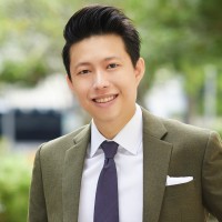 Jonathan Hoe 何俊贤