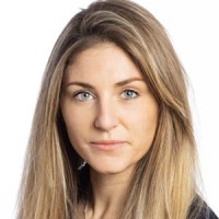 Lara Kazakos