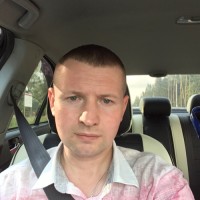 Михаил Бобровский