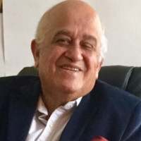 Luis Tena