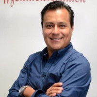 Oliver Cruz