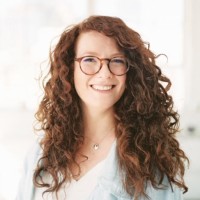 Viktoriya Kernes, Mba, Popm