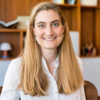 Dr. Nadine Lilienthal