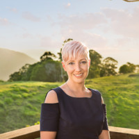 Dee Bernhardt
