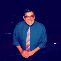 Greg Santos