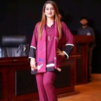 Amna Khan