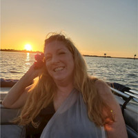 Julia Anderson - (LION)