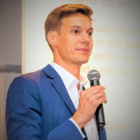 Tobias Holz