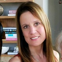 Suzanne Dunn