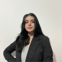 Stefane De Oliveira