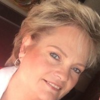 Lorraine Venter