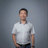 刘庆鹏