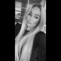 Sabrina Van Den Bos