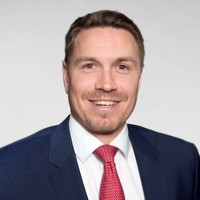 Kim Thomassen Watle, Cfa