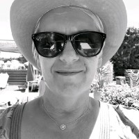 Jayne Mayo