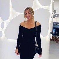 Holly Scott