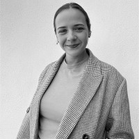 Lucia Maksim