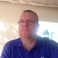 Hennie Hol