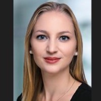 Julia Brosi Dresar