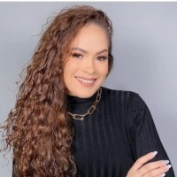 Paloma Lira
