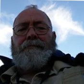 Robert;Douglas Gideon