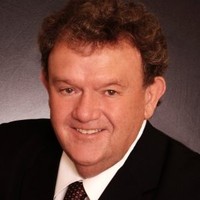 Dennis Egan