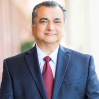 Dr. Gabriel Garzo