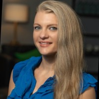 Dr. Lindsay Hoskins (DIM, BCDIM)