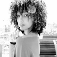 Simone Howard
