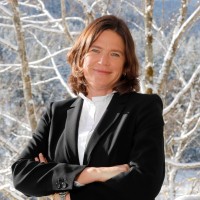 Julia Thoms