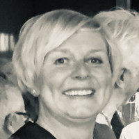 Angela Visser